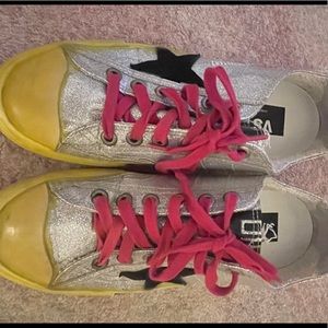 Golden Goose Vstar2 Dip Sneaker